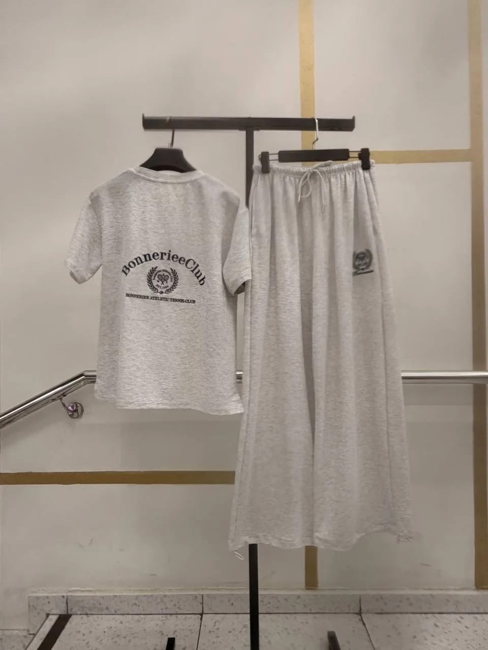 костюм женский,трикотажные костюмы,костюм спортивный женский,спортивный костюм brunello cucinelli,спортивный костюм