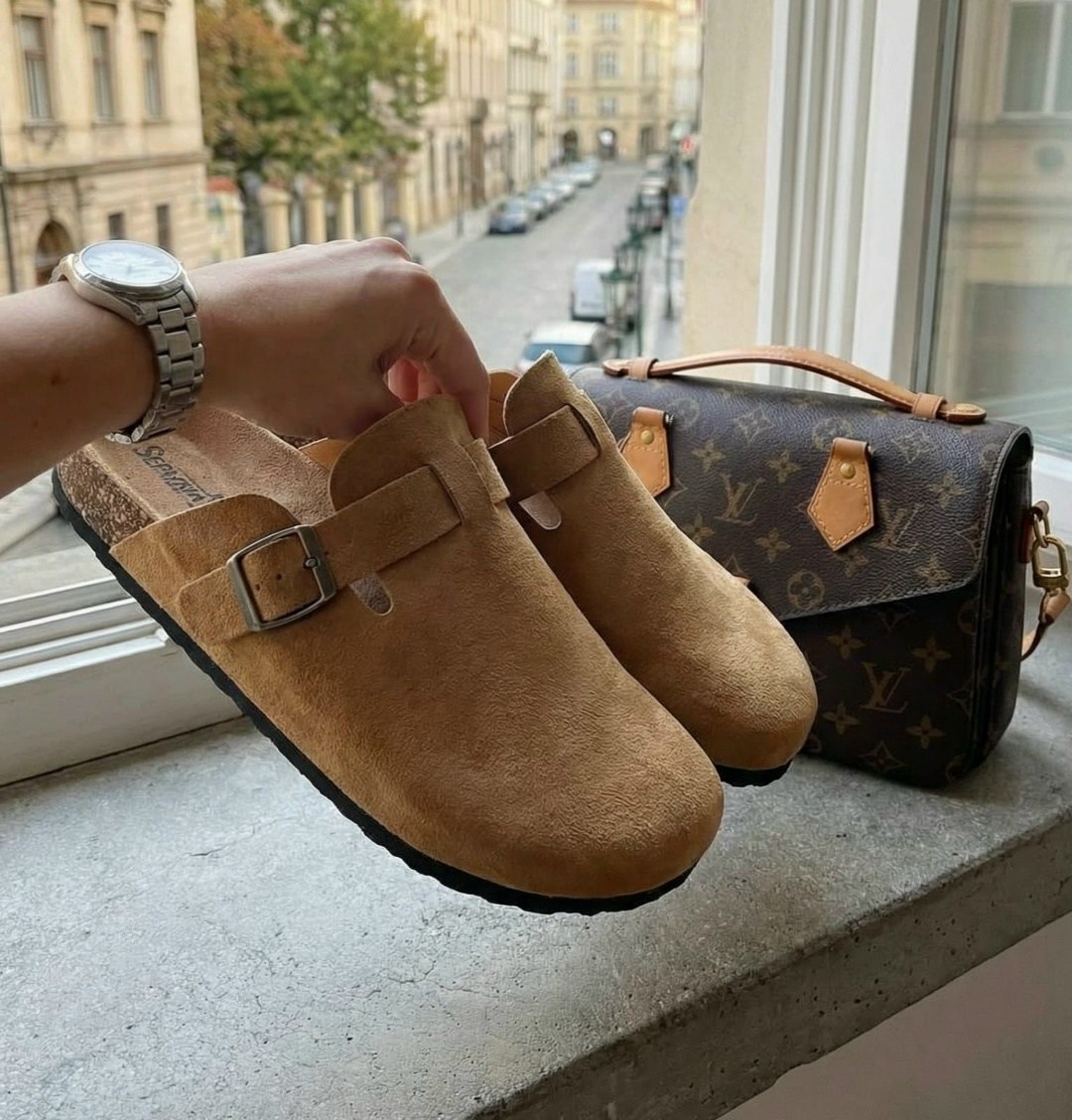 шлепанцы замшевые,,модные шлепанцы,женские шлепанцы,тапочки модные