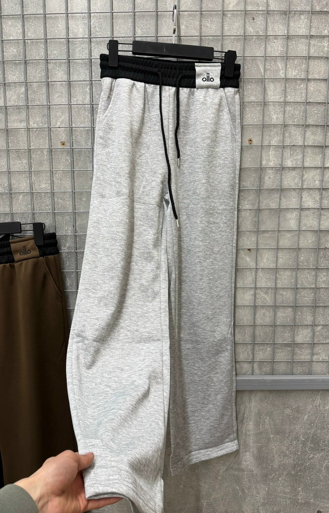 спортивные штаны,брюки штаны,повседневные штаны,широкие штаны,широкие брюки