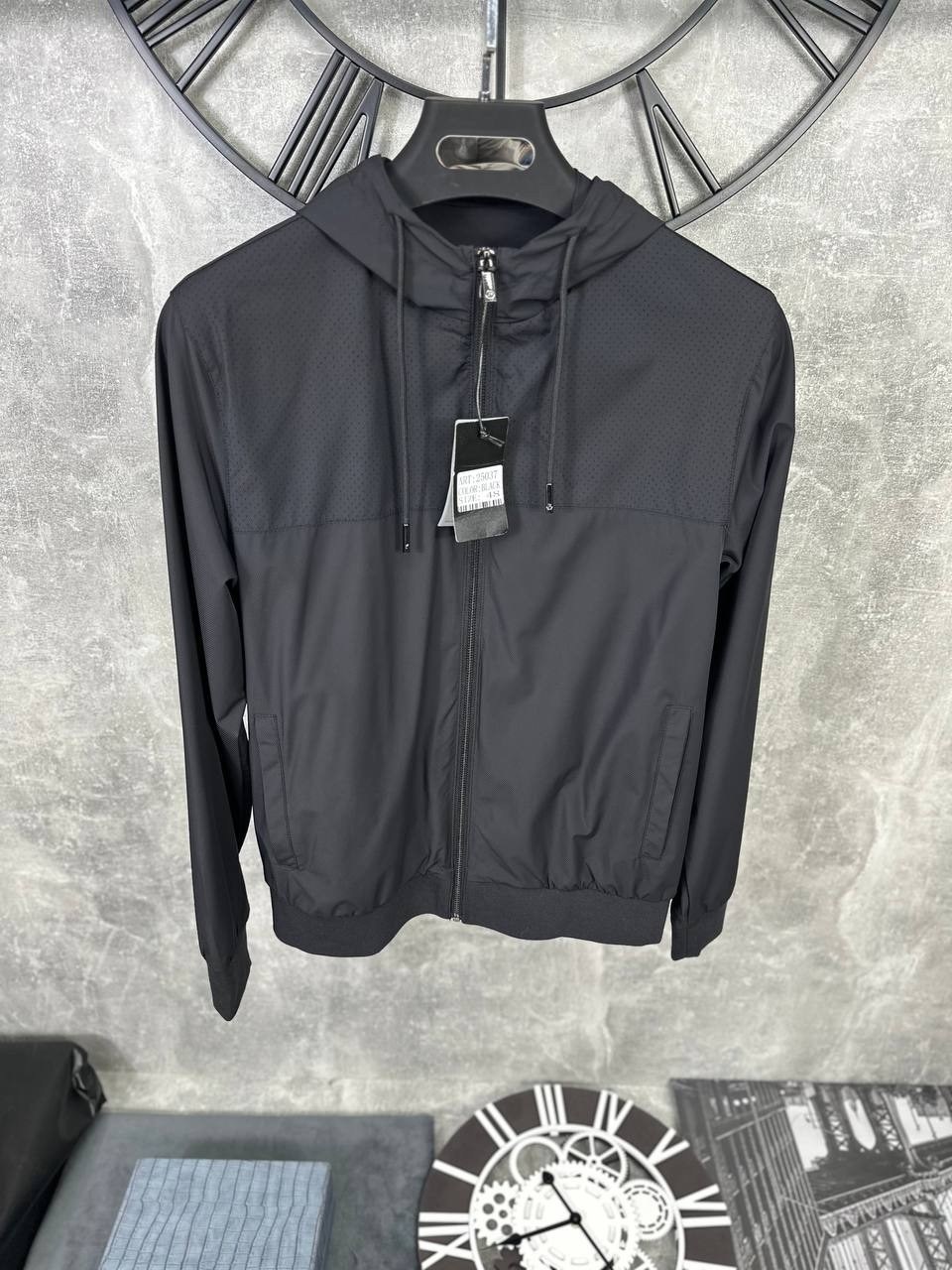 спортивный костюм лоро пиано мужской,спортивный костюм loro piana,костюм спортивный brunello cucinelli,спортивный костюм,мужской спортивный костюм