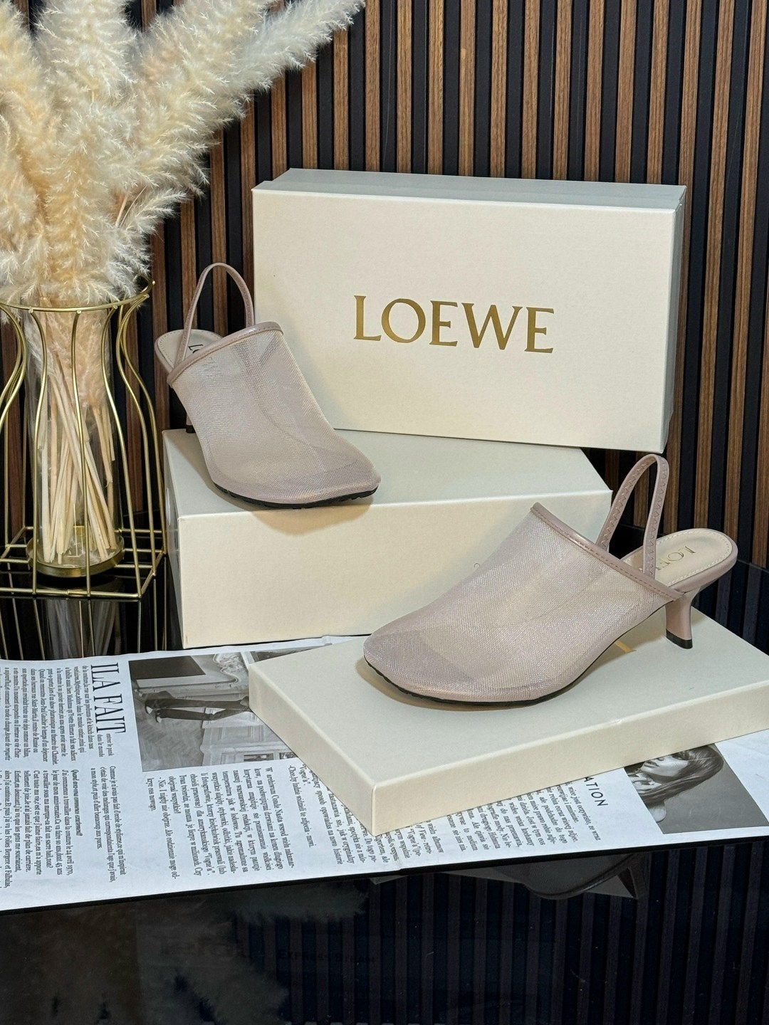 ,шлепанцы женские,модные шлепанцы,босоножки со стразами,черные босоножки