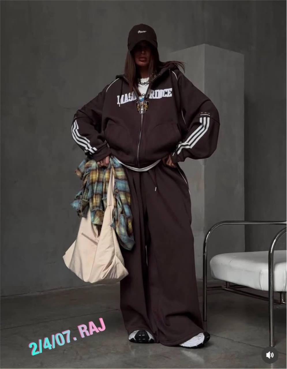 спортивный костюм женский,стильные костюмы,спортивный костюм,костюм спортивный женский зеленый,спортивный костюм спортивные костюмы