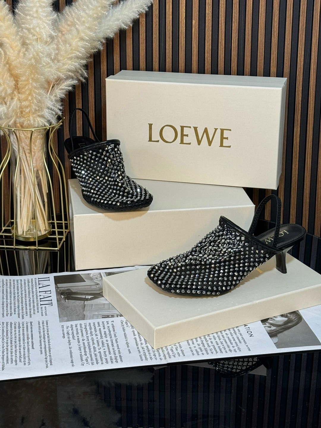 ,шлепанцы женские,модные шлепанцы,босоножки со стразами,черные босоножки