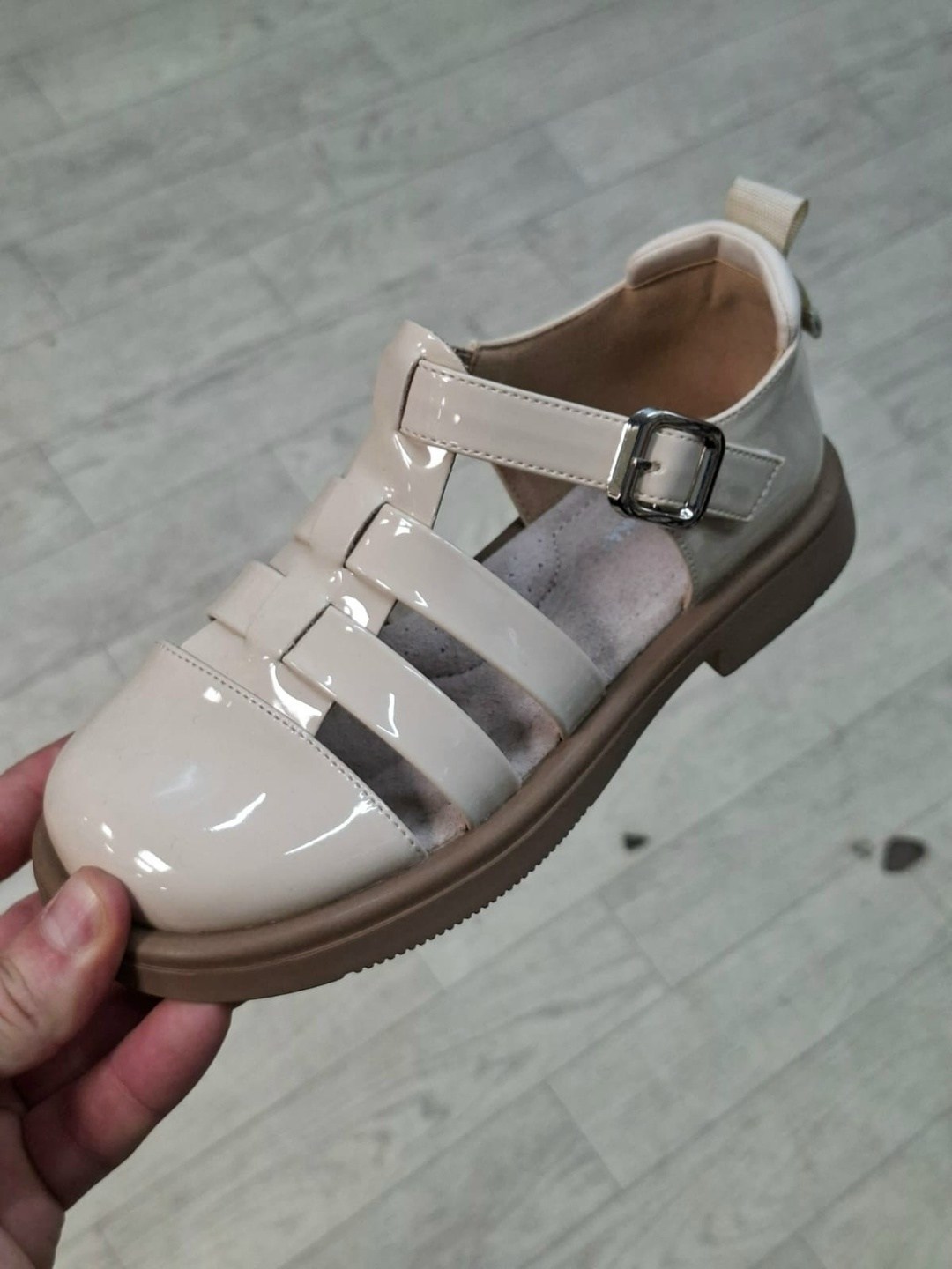 ,сандалии,сандалии для девочек,детские сандалии,детские босоножки