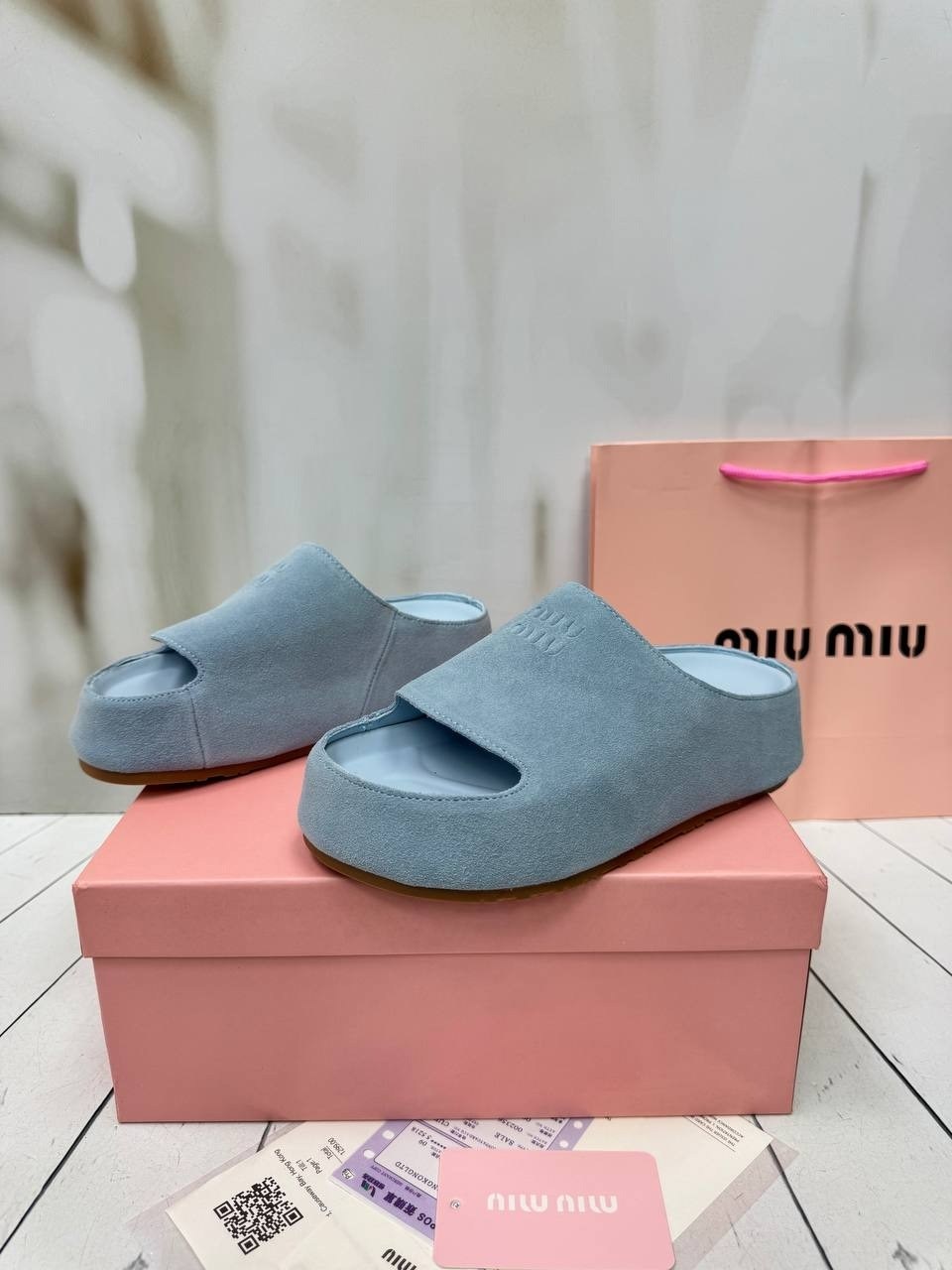 шлепанцы женские,,женские шлепки,шлепанцы miu miu, женская