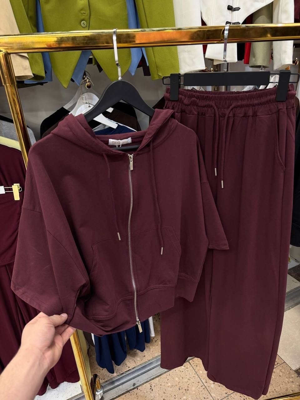 спортивный костюм brunello cucinelli,кашемировый костюм loro piana,костюм спортивный,костюм спорт brunello cucinelli,женские спортивные костюмы