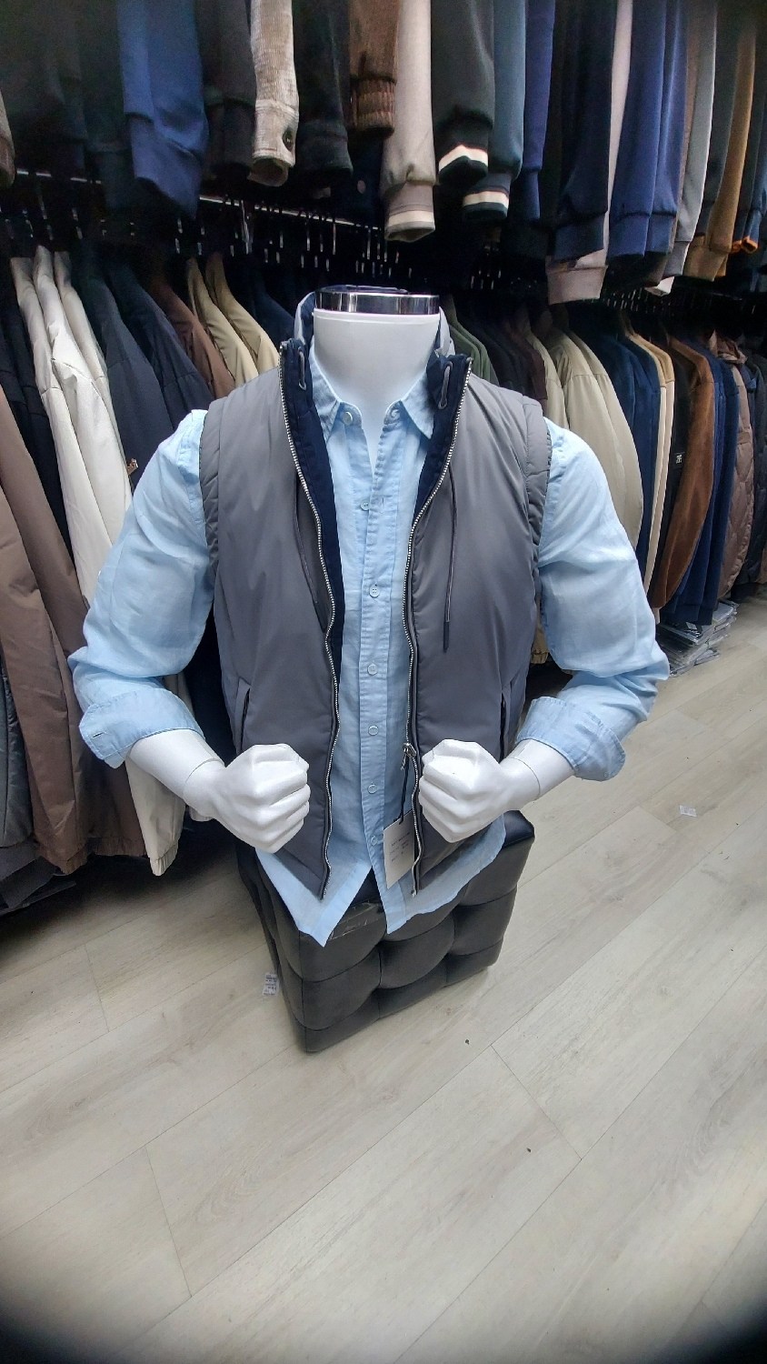 жилет мужской,мужская безрукавка,жилет утепленный мужской,жилет,жилет утепленная