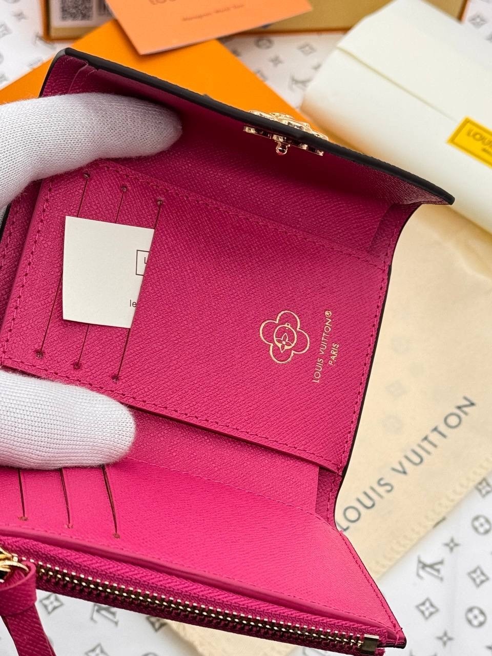 louis vuitton кошелек,кошелёк луи виттон люкс,кошелек луи виттон розовый,кардхолдер louis vuitton,кошелек луи виттон