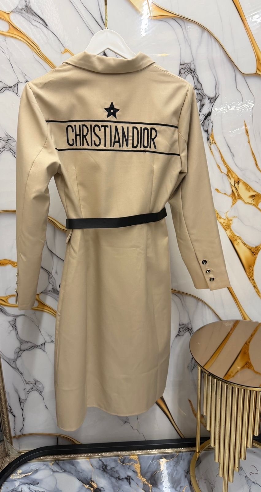 плащ тренч женский,тренч женский burberry 2026,плащ тренч,модное пальто,тренч женский