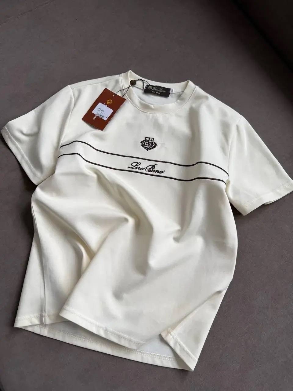 стильные костюмы,костюм белый,костюм спортивный,женский спортивный костюм,трикотажные костюмы