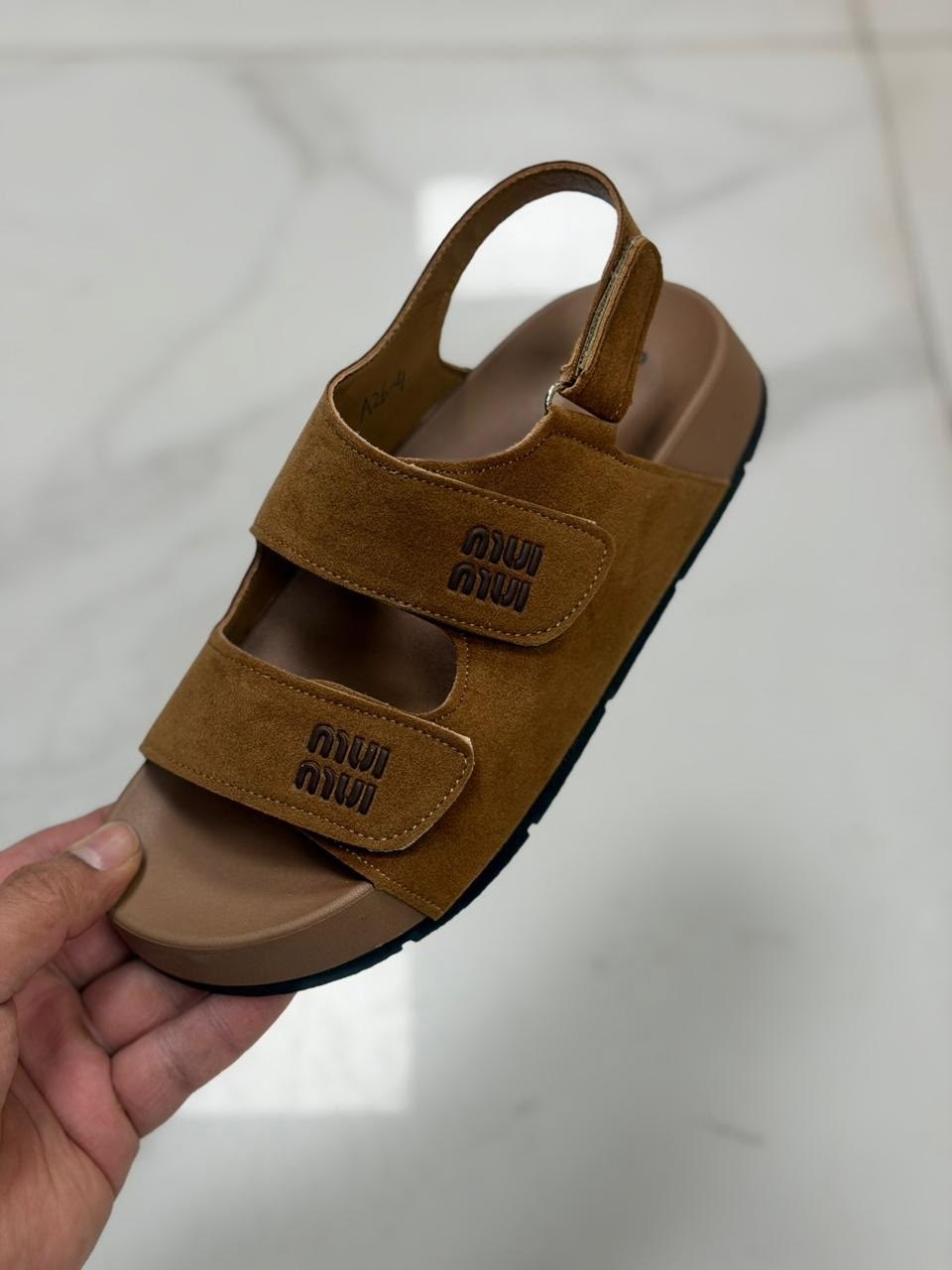 сандалии,женские сандалии,сандали,женские шлепанцы,шлепки женские