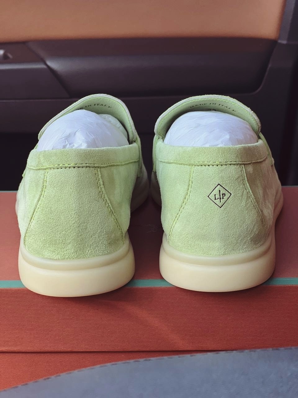 женские лоферы loro piana,лоферы loro piana,,loro piana лоферы женские замшевые,женские лоферы