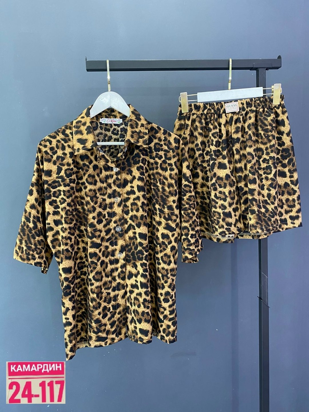 леопардовый костюм,костюм летний леопардовый шорты и рубашка,леопардовый костюм с шортами,женский костюм,женский костюм леопардовый