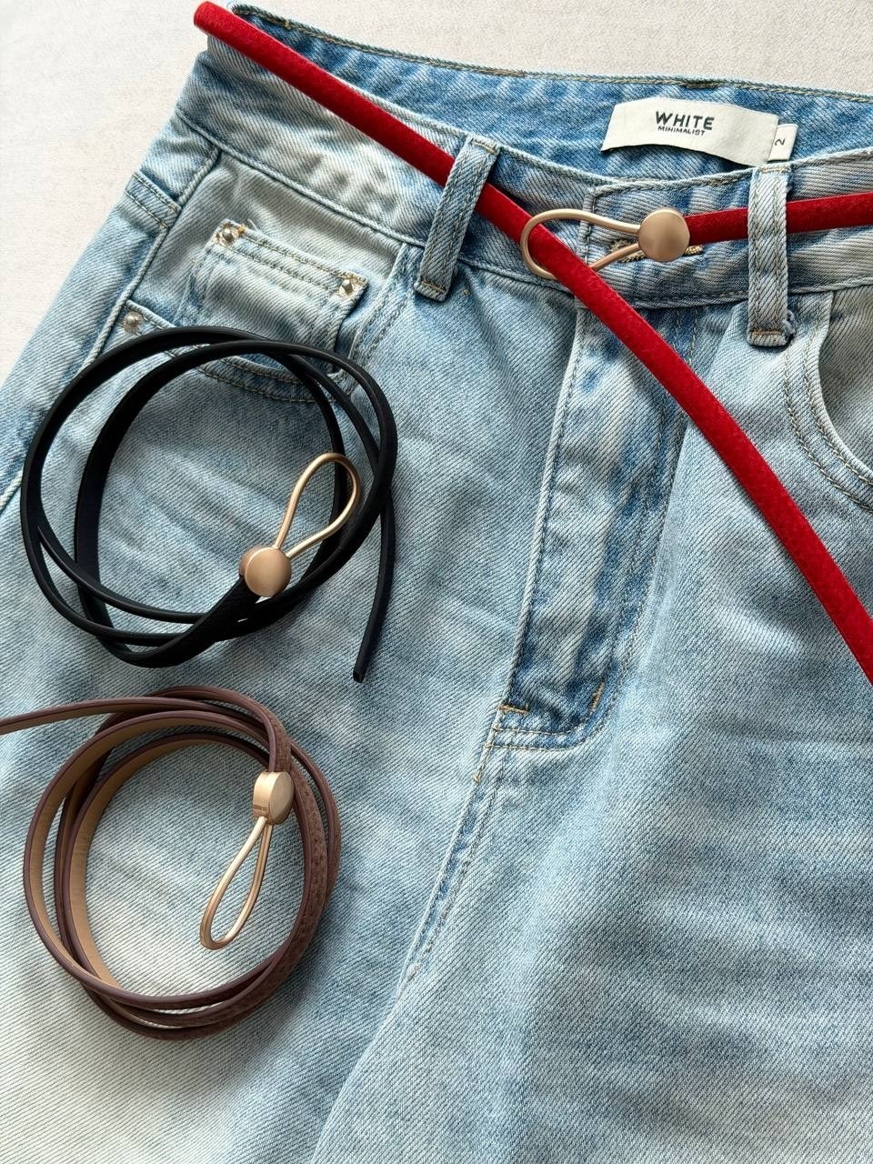 женские ремни,ремень модные,голубые джинсы,текстильный ремень,джинсы женские