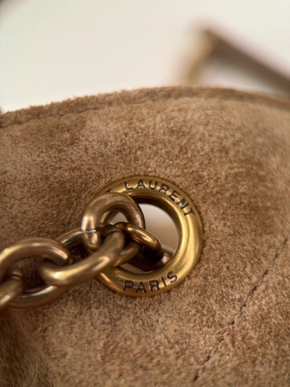 замшевая сумка-тоут yves saint laurent,замшевая сумка,сумка женская через плечо saint laurent ysl замшевая,замшевая сумка женская,сумка