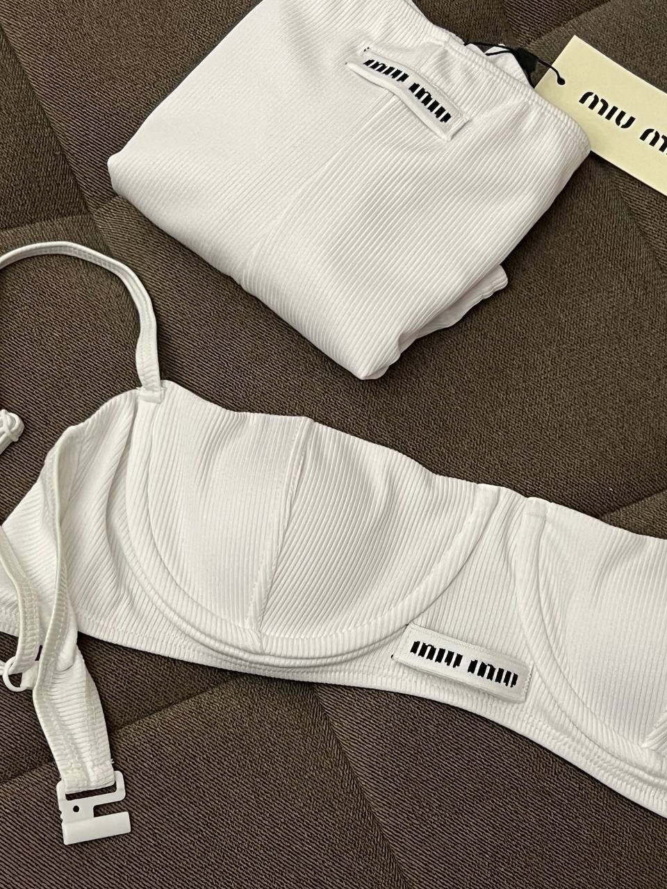 комплект нижнего белья,комплект женского нижнего белья,женская нижнее белье,комплект женского белья,белье женское