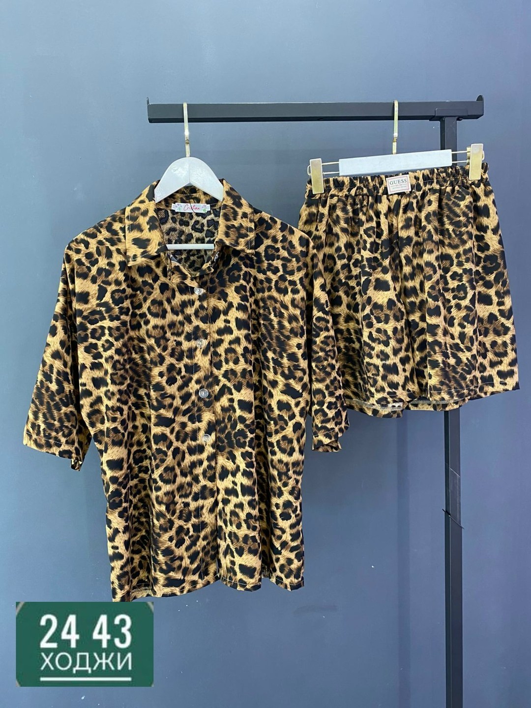 леопардовый костюм,женский костюм,леопардовый костюм с шортами,костюм леопард стильный летний костюм с шортам,костюм летний леопардовый шорты и рубашка