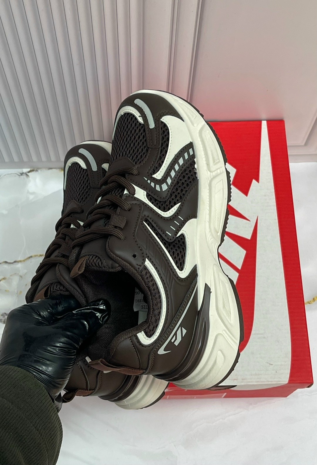 женские кроссовки,массивные кроссовки,кроссовки черные,женские массивные кроссовки,кроссовки на высокой подошве