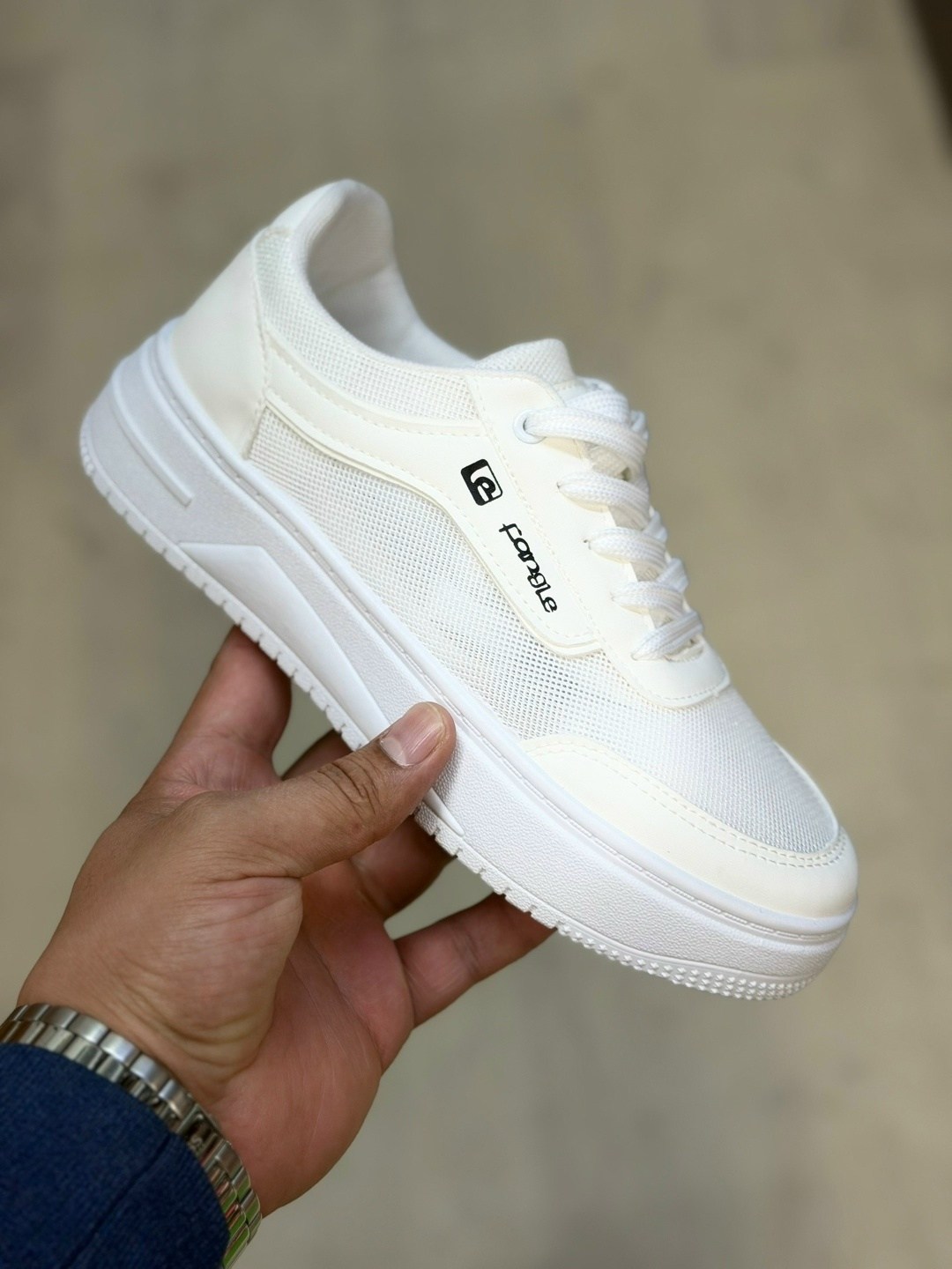 ,кроссовки женскиe,кроссовки для девушек,кеды кроссовки,классические кроссовки