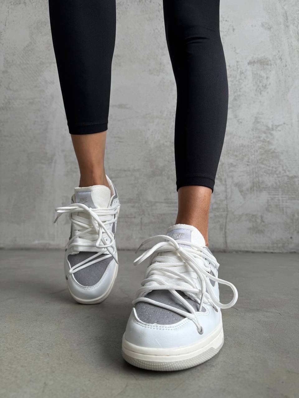 куртка оверсайз,кожаные куртки,легинсы с кроссовками,одежда кэжуал