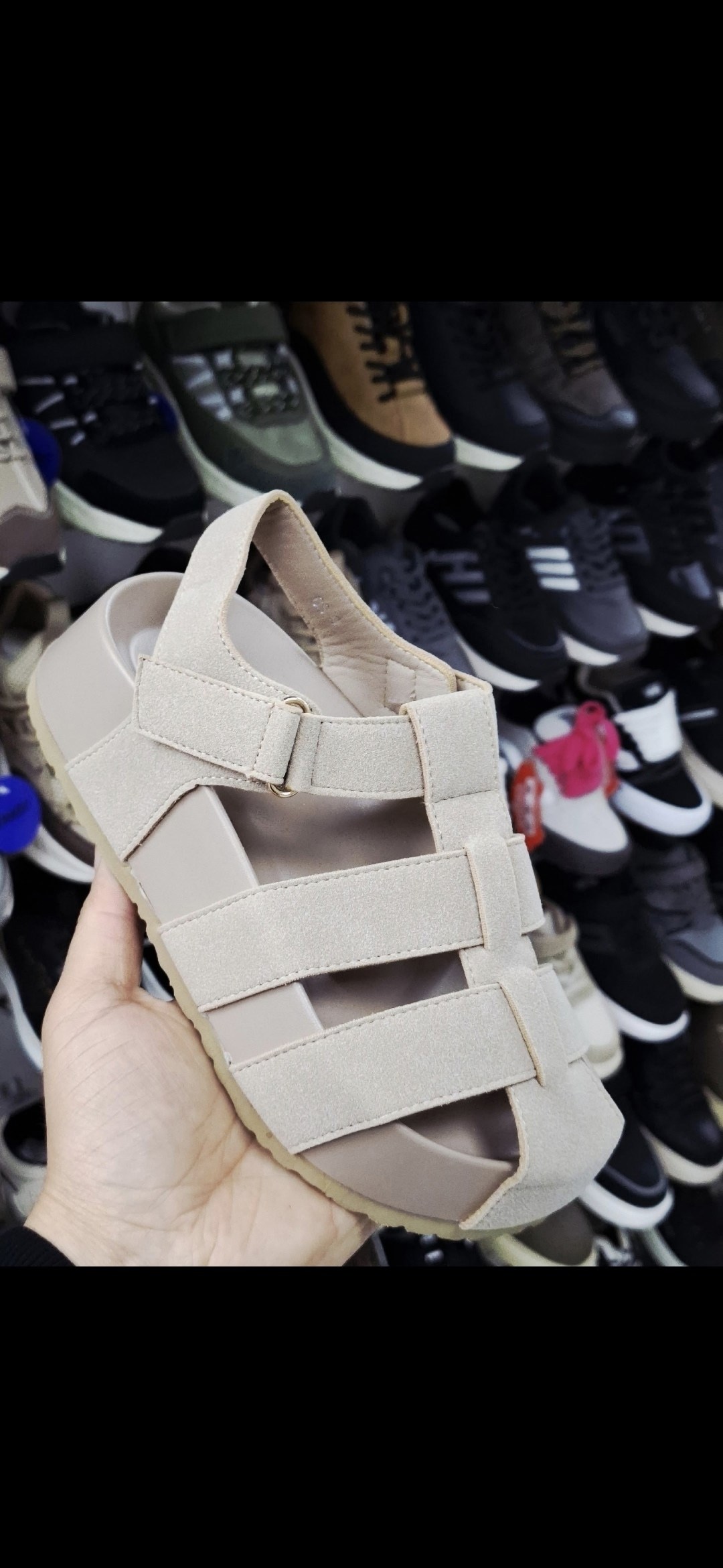 ,сандалии,женские сандалии,шлепанцы женские брендовые,сандали