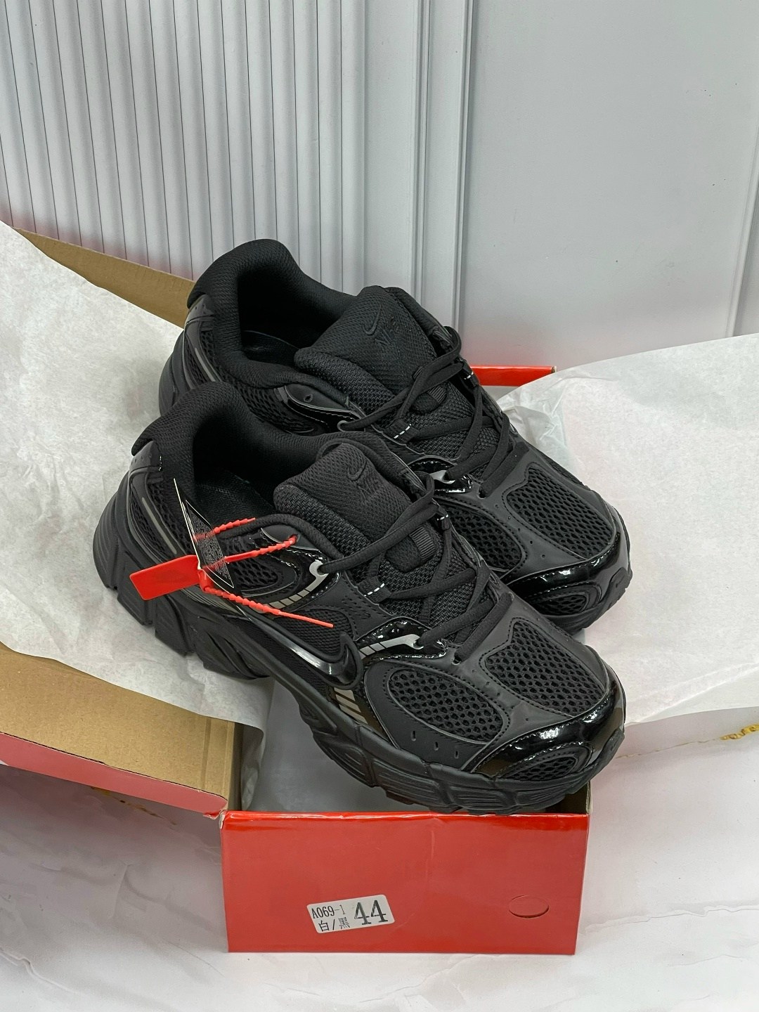 nike кроссовки,кроссовки nike v5 rnr,кроссовки для мужчин,женские кроссовки nike,