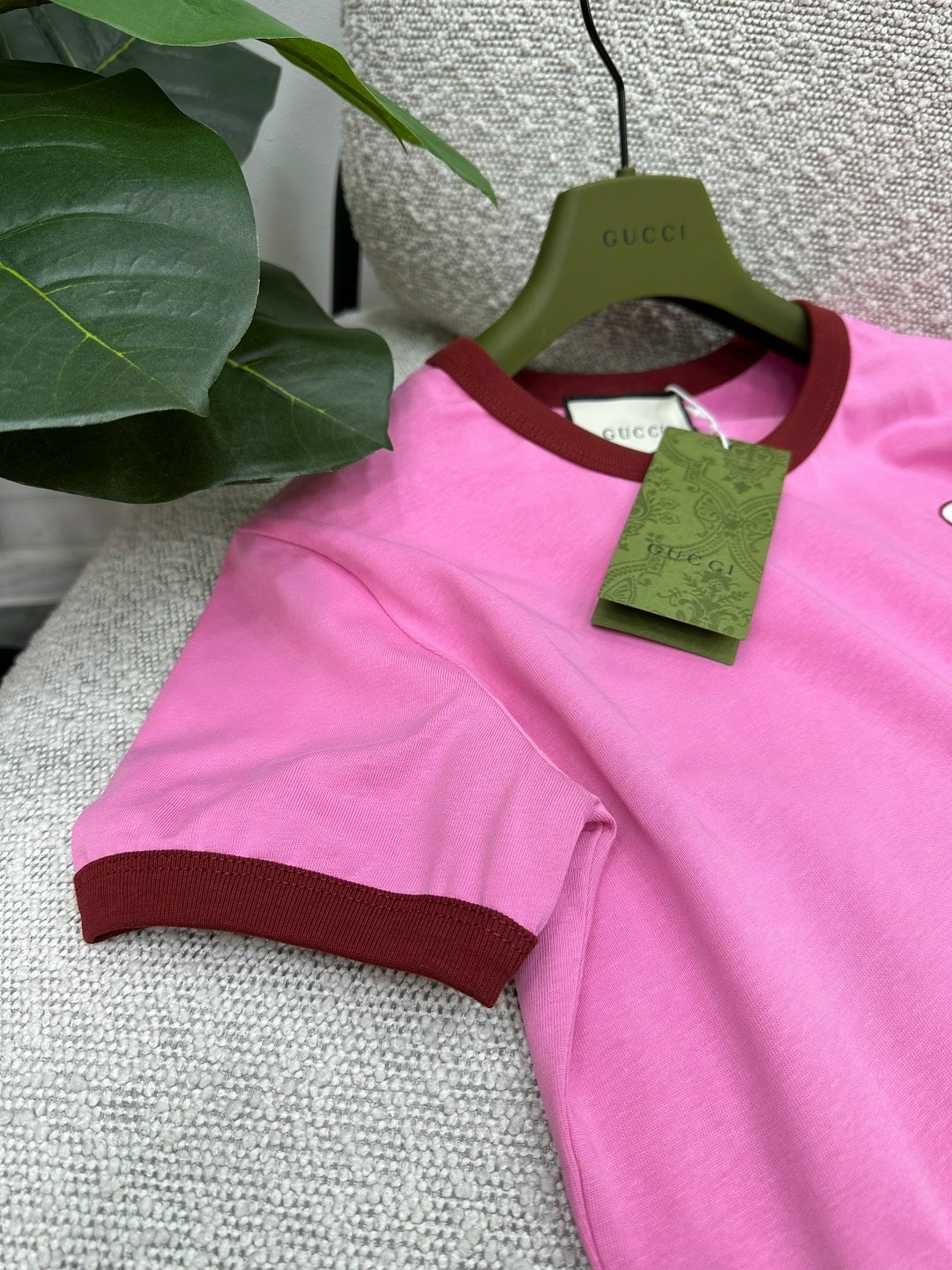 футболки женская,gucci футболка женская,футболки модные,футболка gucci,футболки для девочек