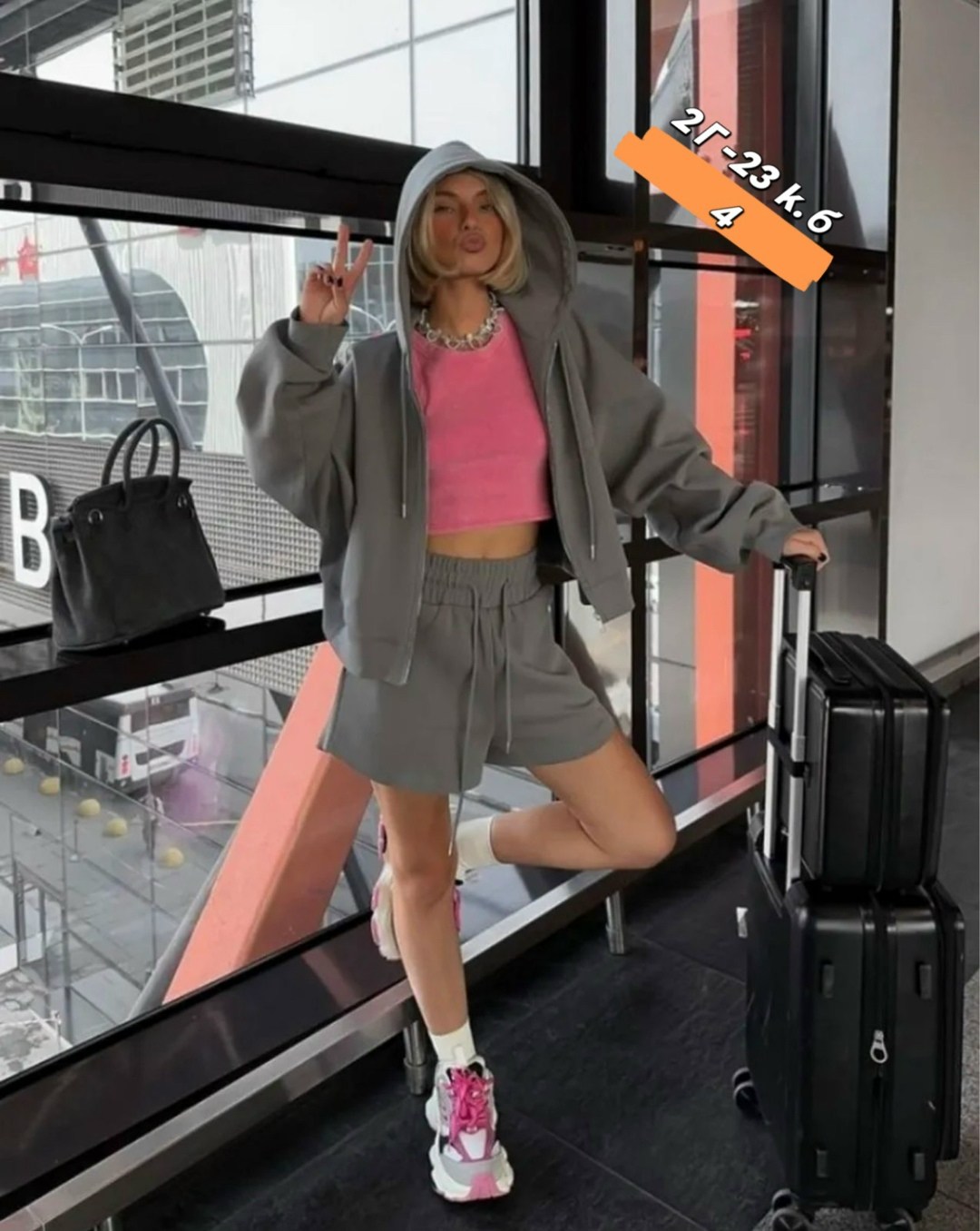 спортивный костюм женский с шортами,костюм спортивный с шортами,костюм с шортами женский,костюм женский,повседневный костюм