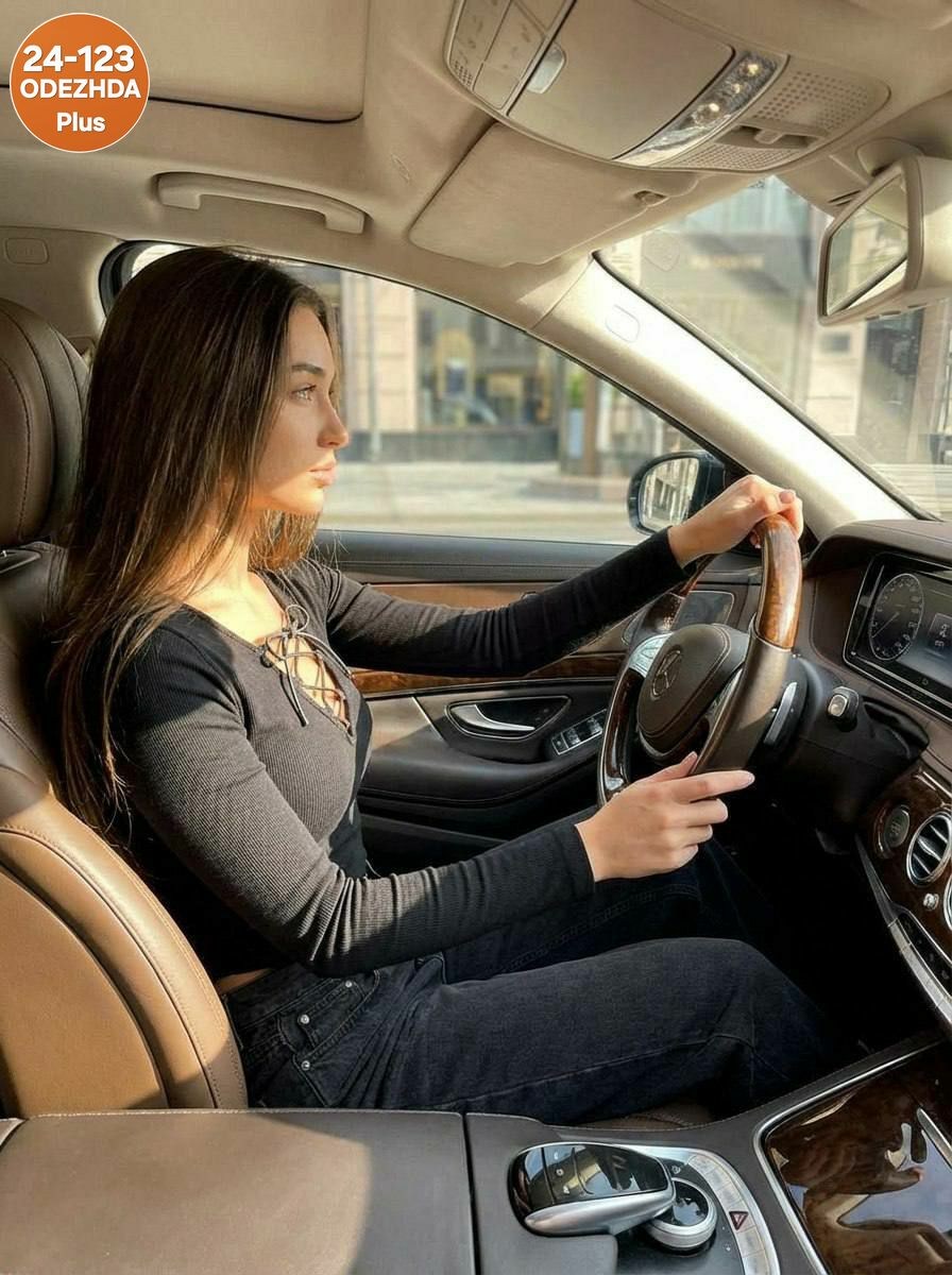 девушка,боди женская,девушка в боди,сок апельсиновый,еда и напитки