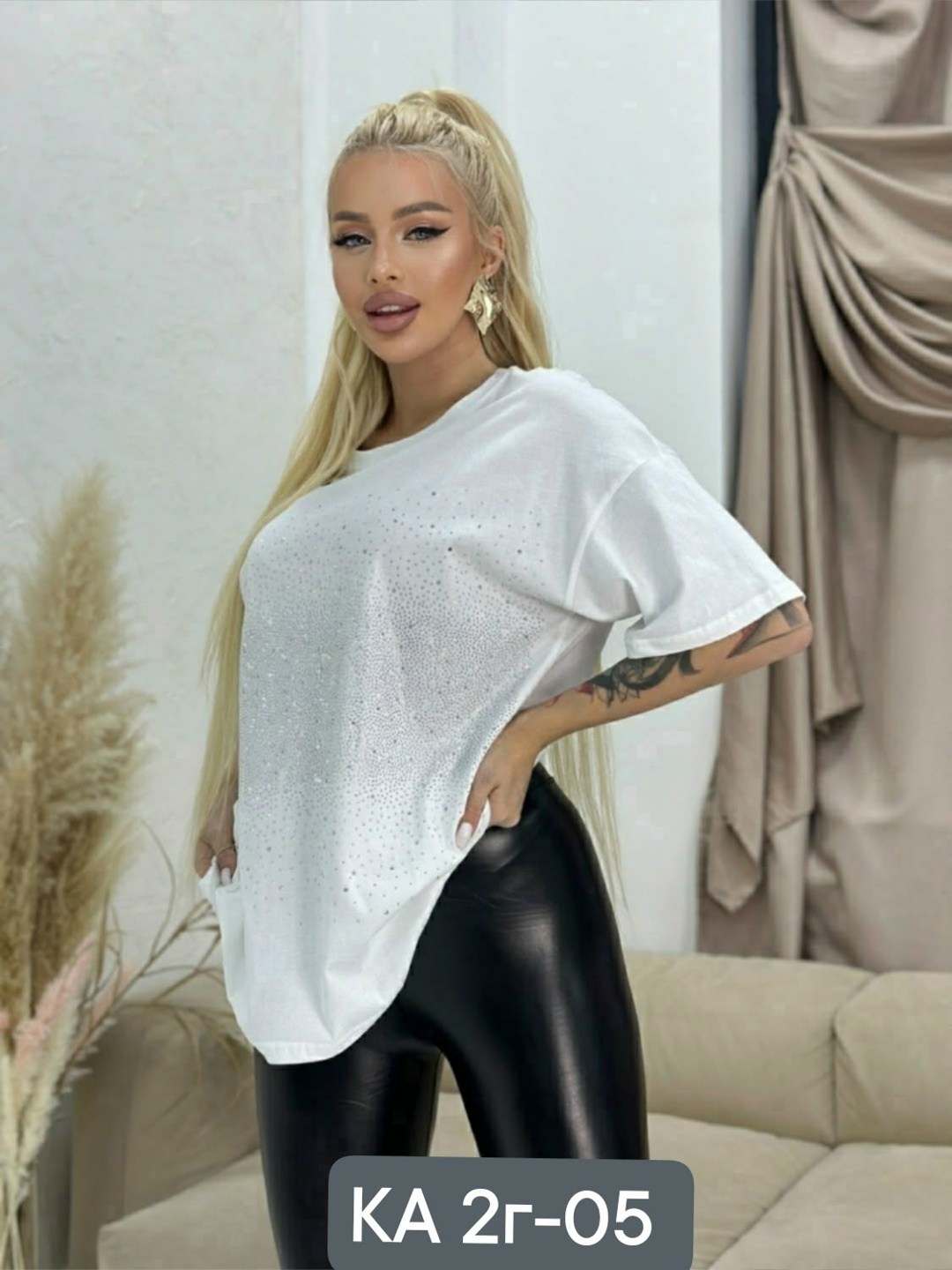 футболка со стразами оверсайз,базовая футболка со стразами оверсайз туника черная abidov style,женская футболка оверсайз со стразами,футболка оверсайз со стразами с двух сторон temnaystar,футболки бол