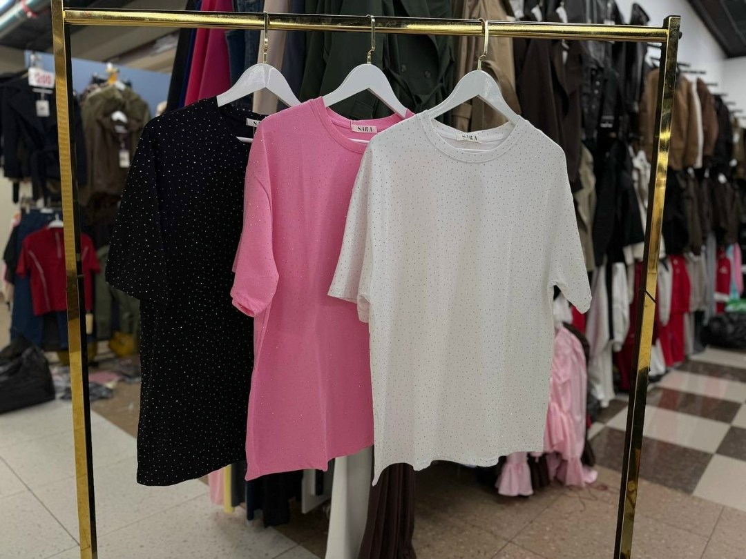 футболка со стразами,футболка оверсайз со стразам,,одежд