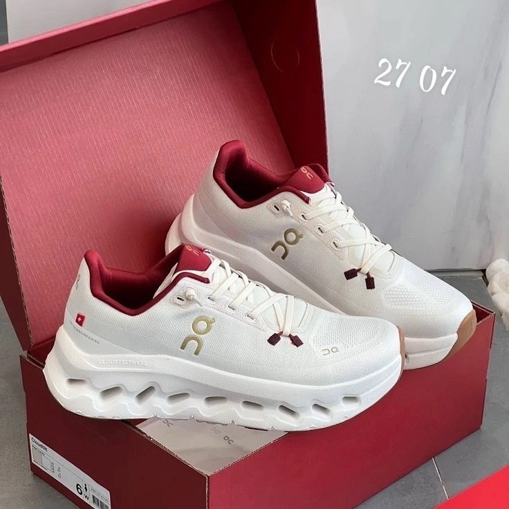 спортивная ,кроссовки мужские женские,кроссовки on,кроссовки женскиe,беговая