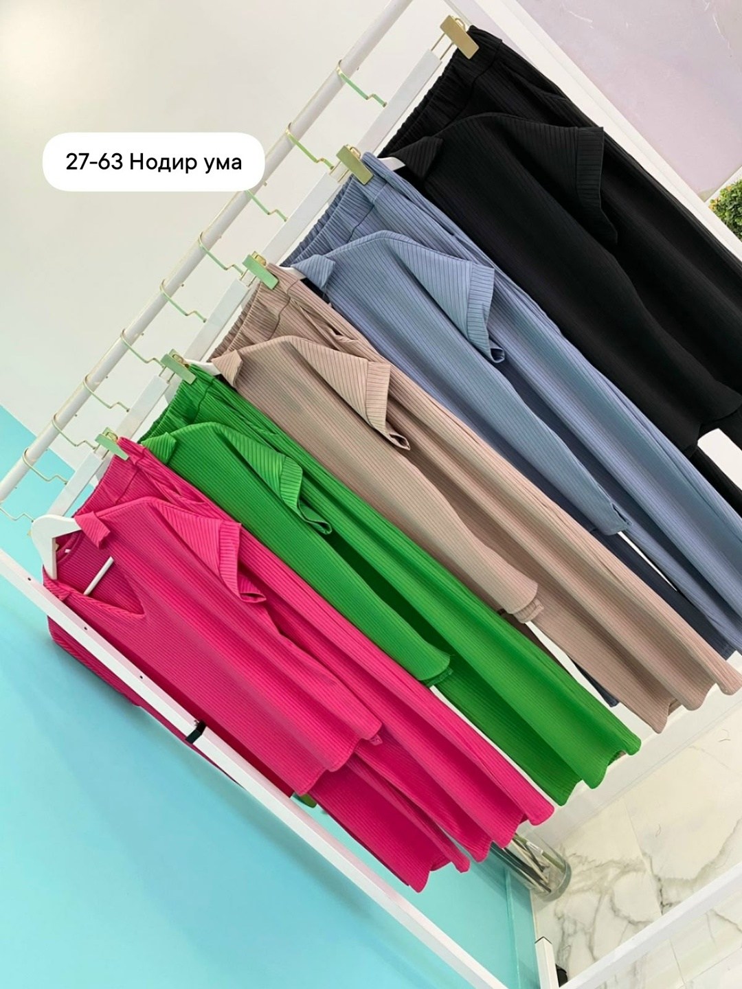 костюм двойка с брюками,костюм двойка женская,костюм с брюками,костюм женский,женский брючный костюм