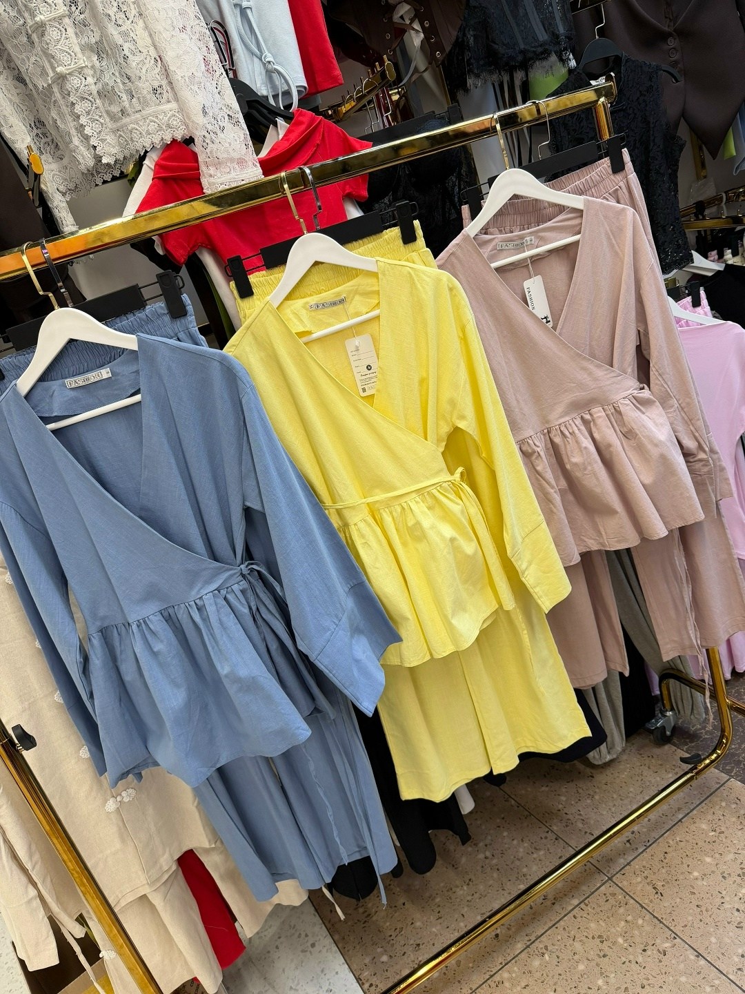 комплект одежды женские,современные костюмы,повседневные платья,женские костюмы