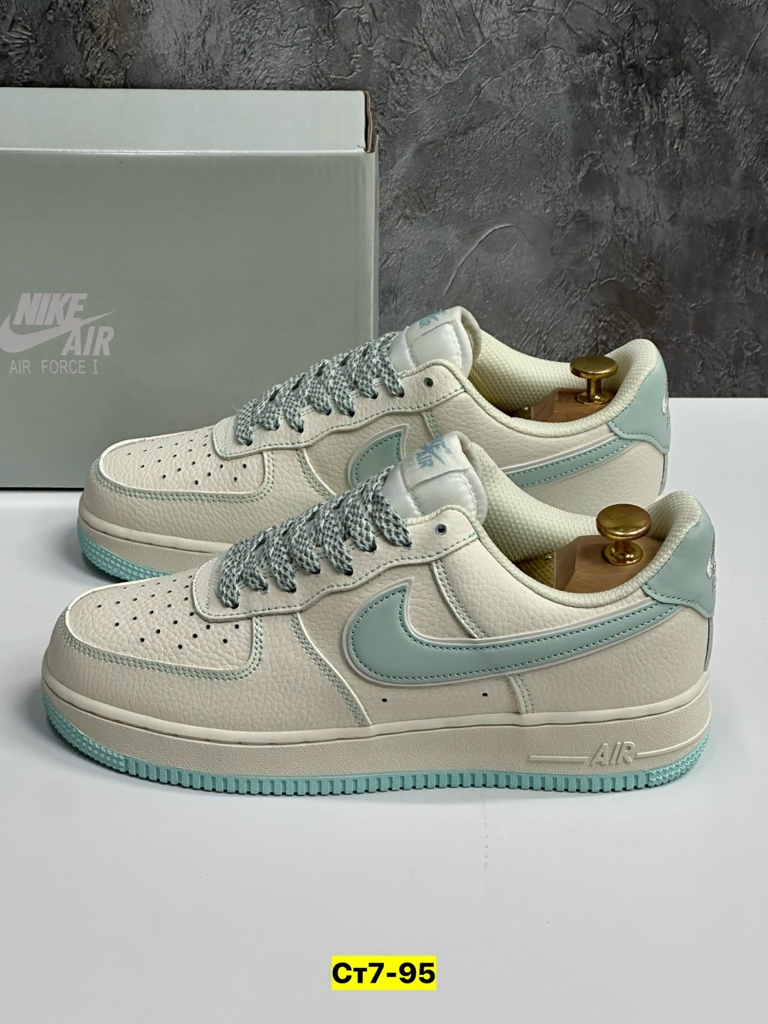 кроссовки nike air force 1 low x tiffany,кросcовки nike air force 1,nike air force 1 low,кроссовки,женские кроссовки nike air force 1