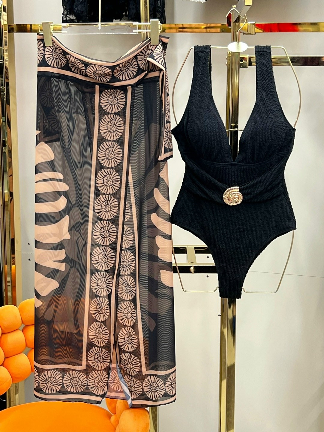 купальник женские слитный,купальник женские,цельные купальники,купальники модные,купальник для женщин