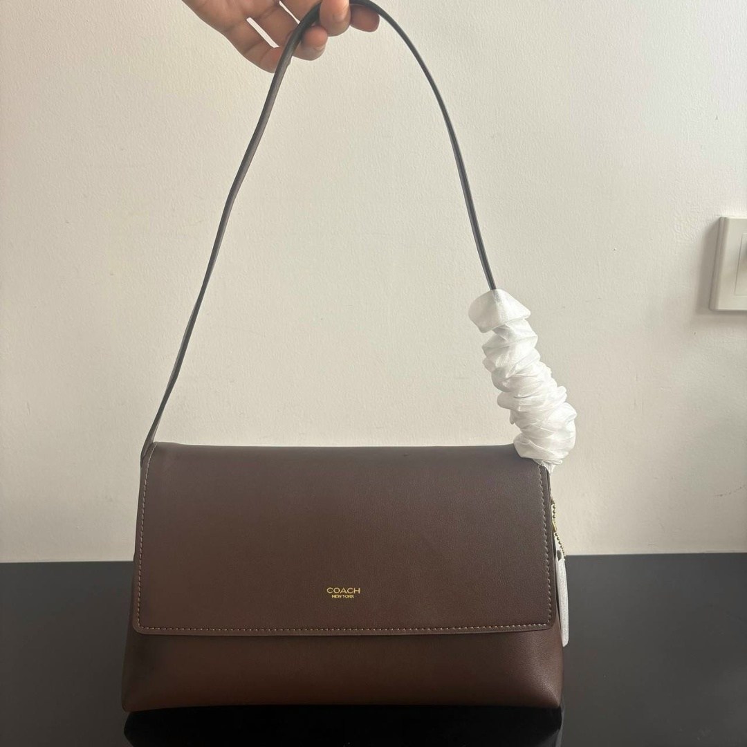 сумка,сумка багет,женская сумка,кожаная сумка,сумки на плечо