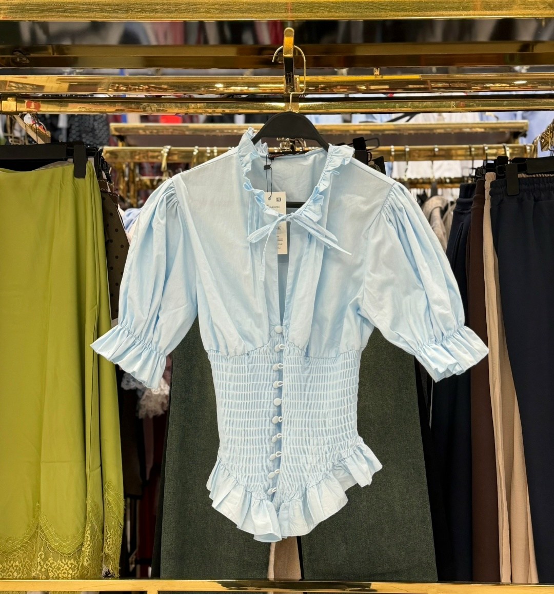 блузка с оборками,повседневная блузка,модная блузка,женская блузка,женская элегантная блузка