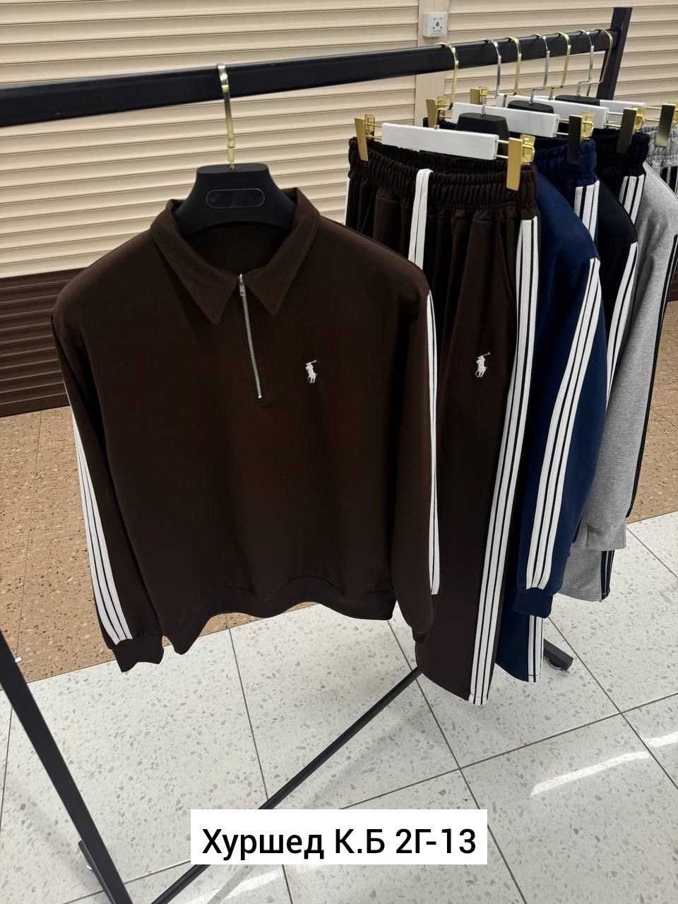 костюм спортивный adidas,спортивный костюм мужской adidas,мужской спортивный костюм,спортивный костюм,костюм спортивный адидас