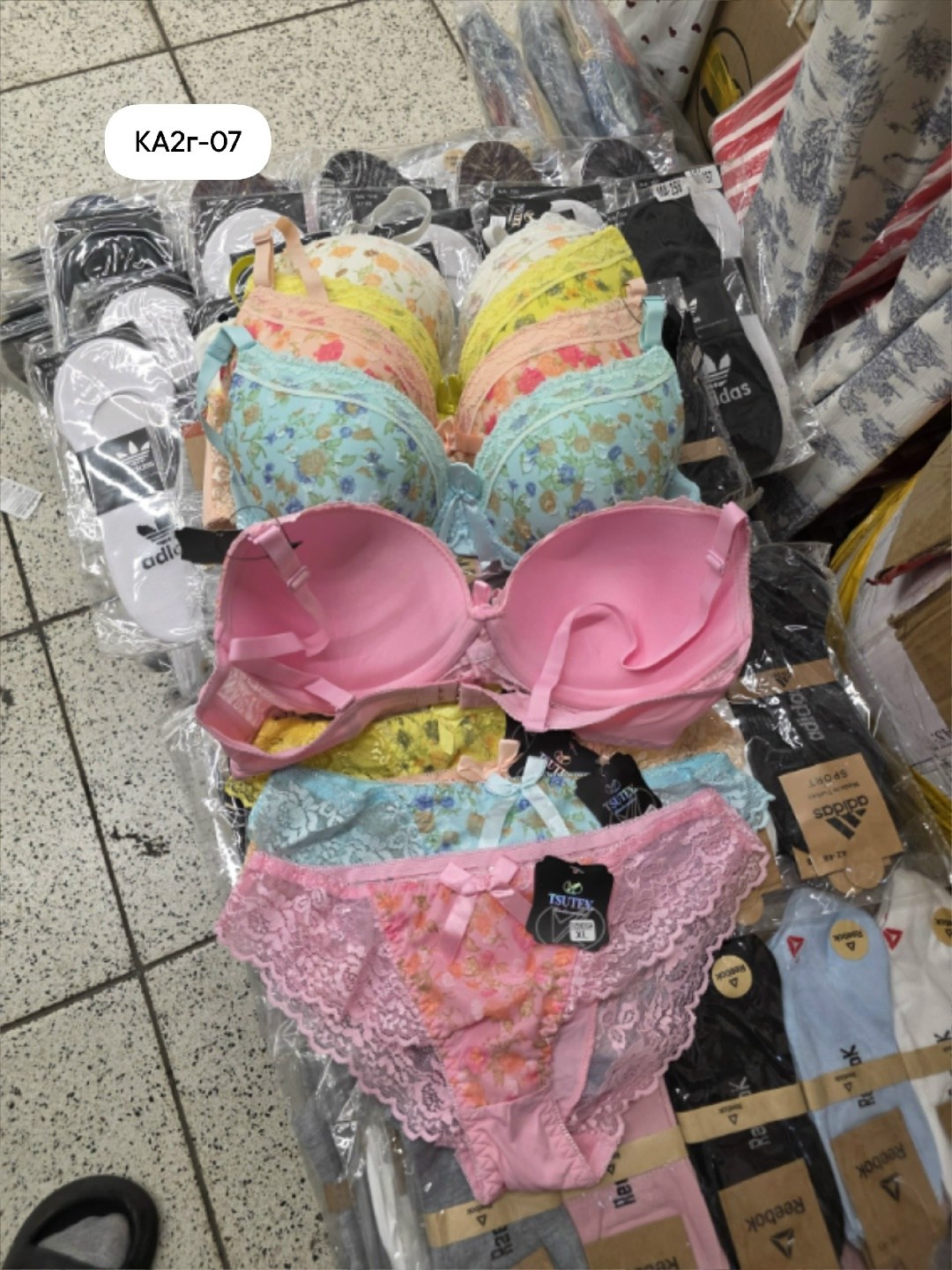 комплект нижнего белья,женский комплект нижнего белье,женская нижнее белье,бюстгальтер,бюстгальтер комплект