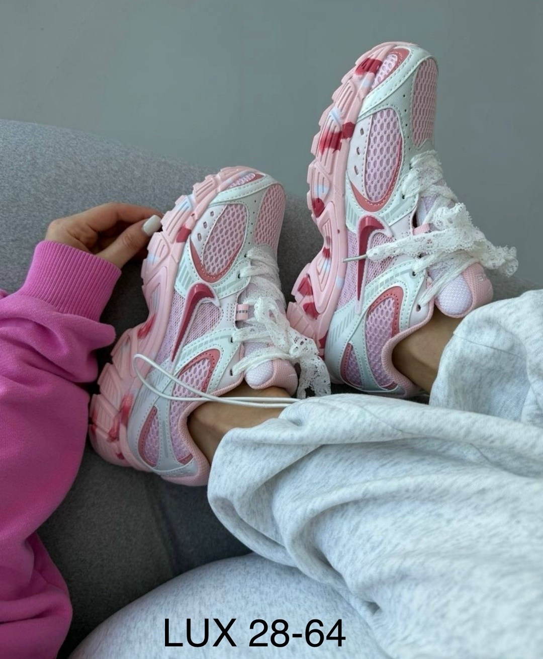 кроссовки женскиe,кроссовки женские nike,кроссовки nike,кроссовки спортивные air max tn plus nike,розовые кроссовки