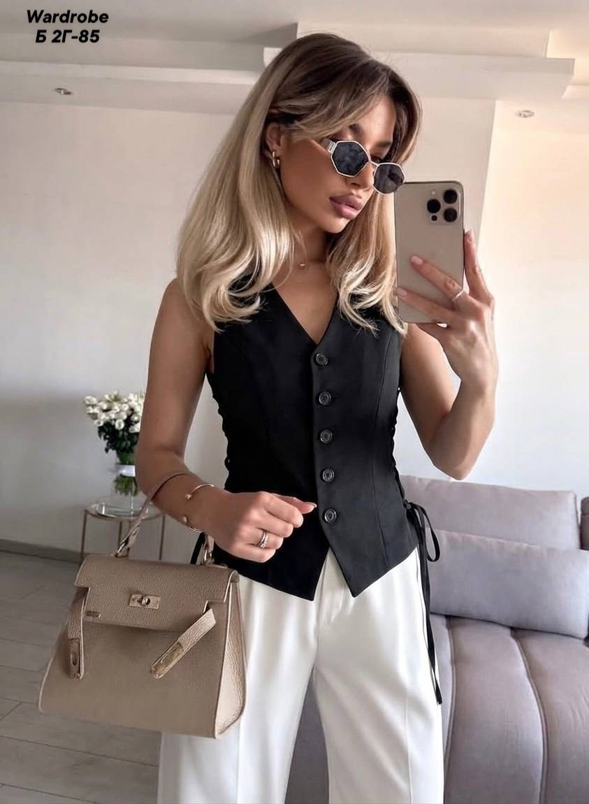 женская жилетка,жилет классический,стильные костюмы,жилет женский,жилетка костюмная