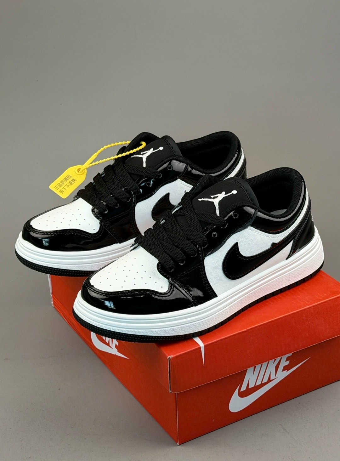 кроссовки nike air jordan 1 low,кроссовки nike air jordan 1 low лакированные,кроссовки nike air jordan 1 low "concord",nike air jordan 1 low,кроссовки nike air jordan 1 low black лакированные