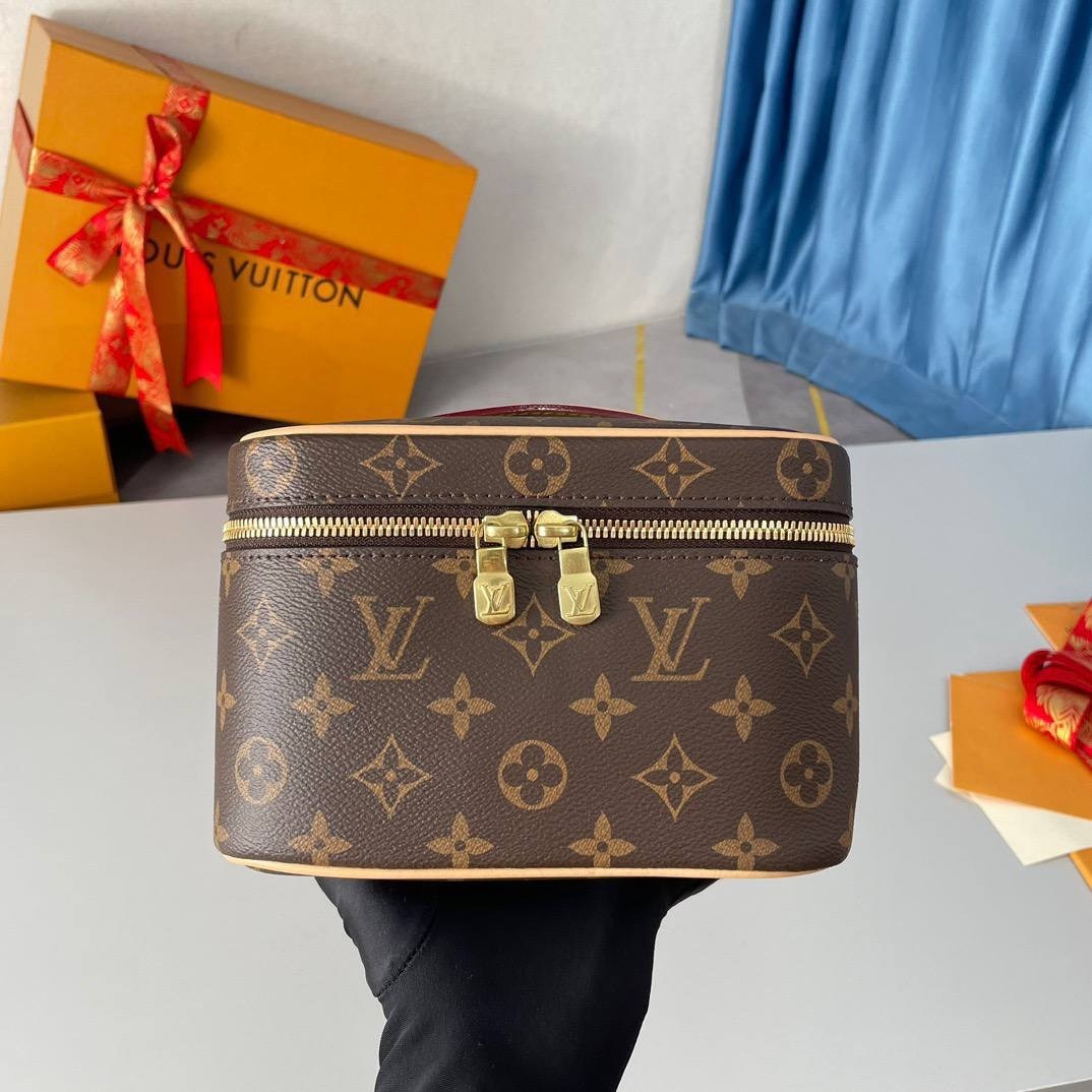 косметичка louis vuitton,косметика луи виттон,louis vuitton nice beauty case monogram mini brown,косметичка луи витон,косметичка луис виттон
