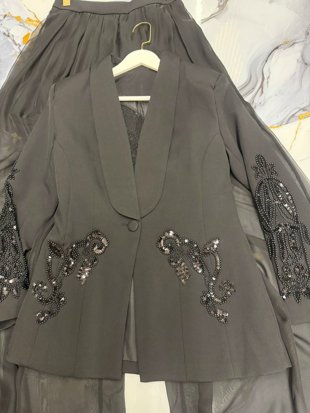 брючный костюм dilana vip 1993 черный,костюм брючный 1993 черный dilanavip,брючный костюм dilanavip м-1993 черный тройка,брючный костюм dilana vip 2026 черный,костюм брючный 461 черный temper