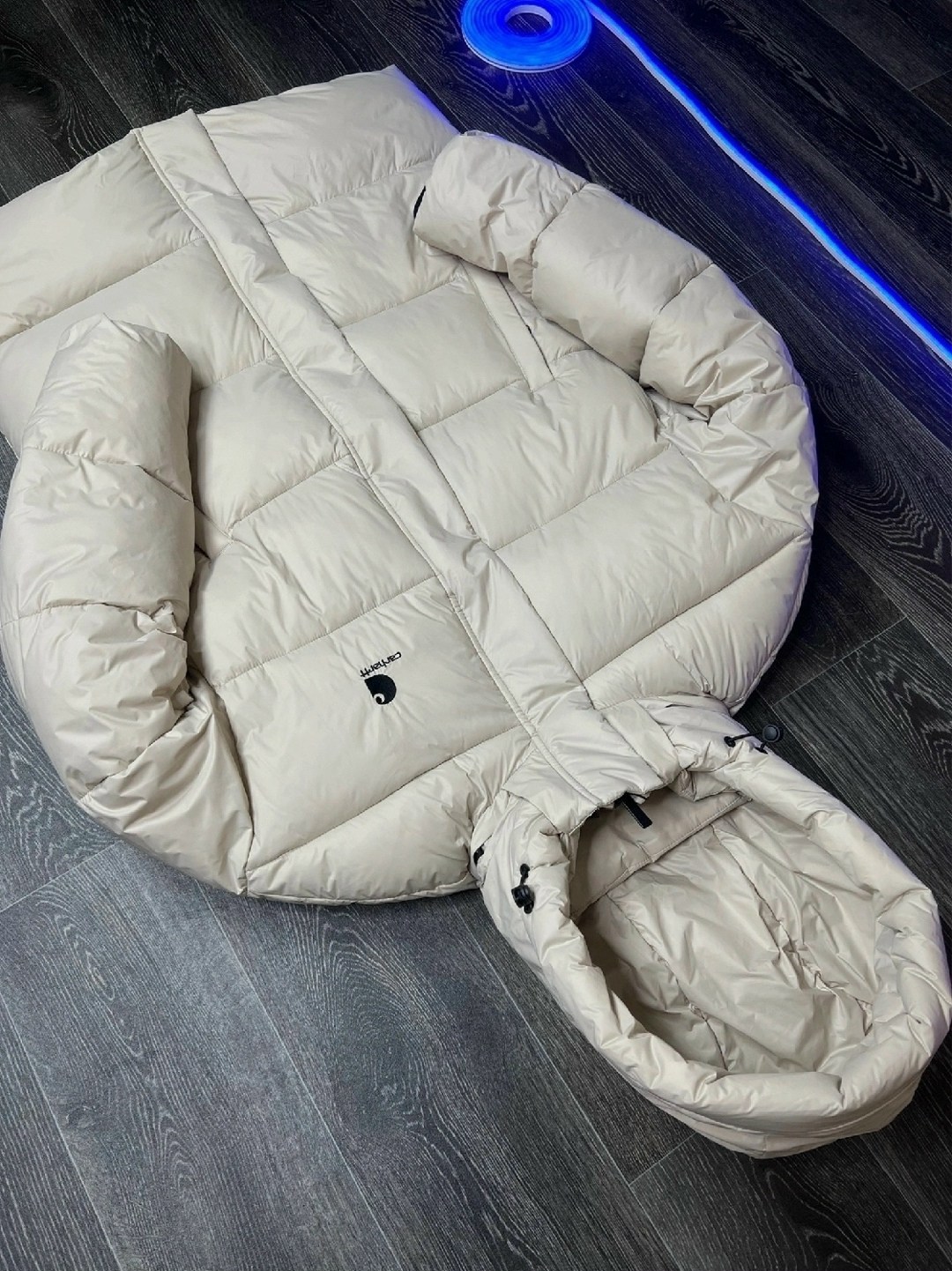 зимняя куртка carhartt,куртка кархарт зимняя,куртка пуховик мужской carhartt черный зимний,мужская зимняя куртка carhartt,куртка двухсторонняя carhartt