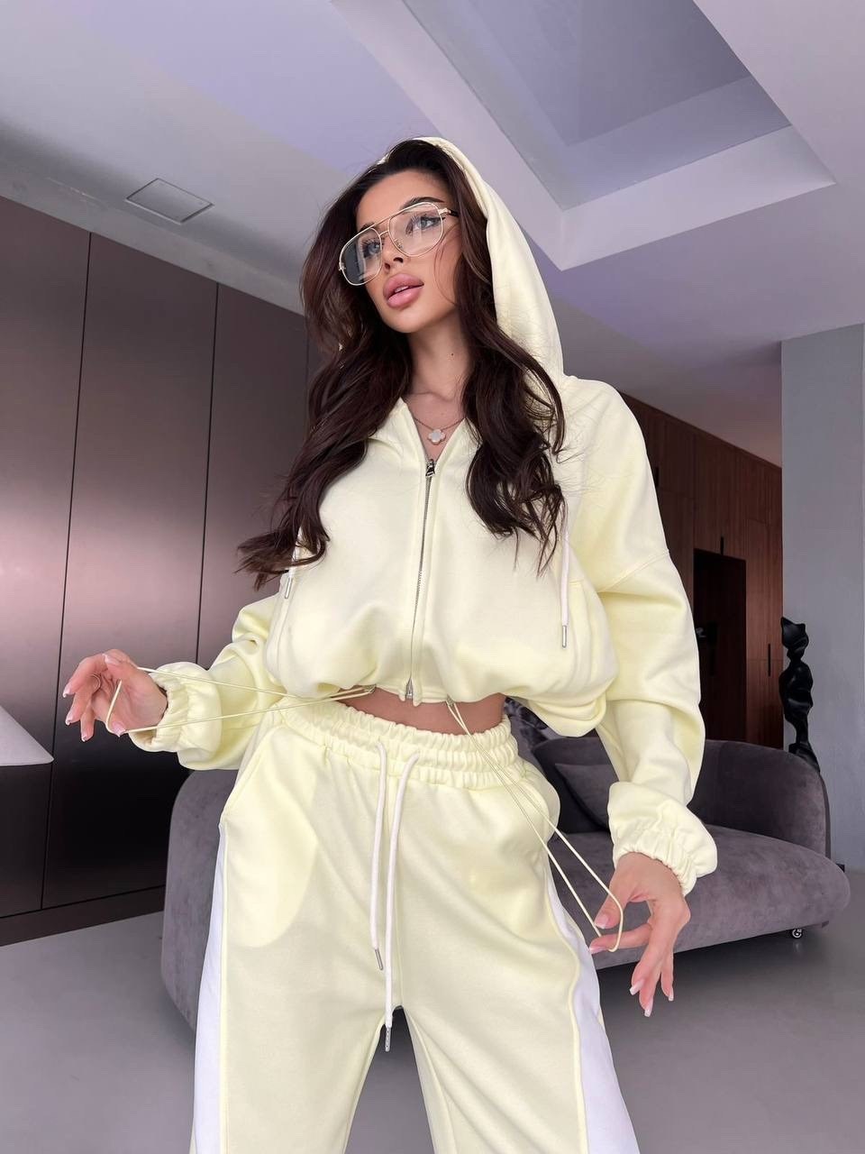 костюм спортивный женский,стильные костюмы,спортивный костюм,костюм жен,спортивный костюм спортивные костюмы