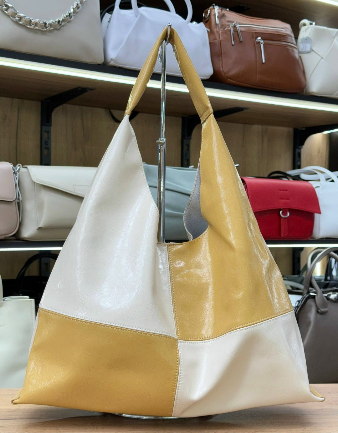 сумка,сумки женская,сумка серебристая,сумки женская сумка,кожаная сумка