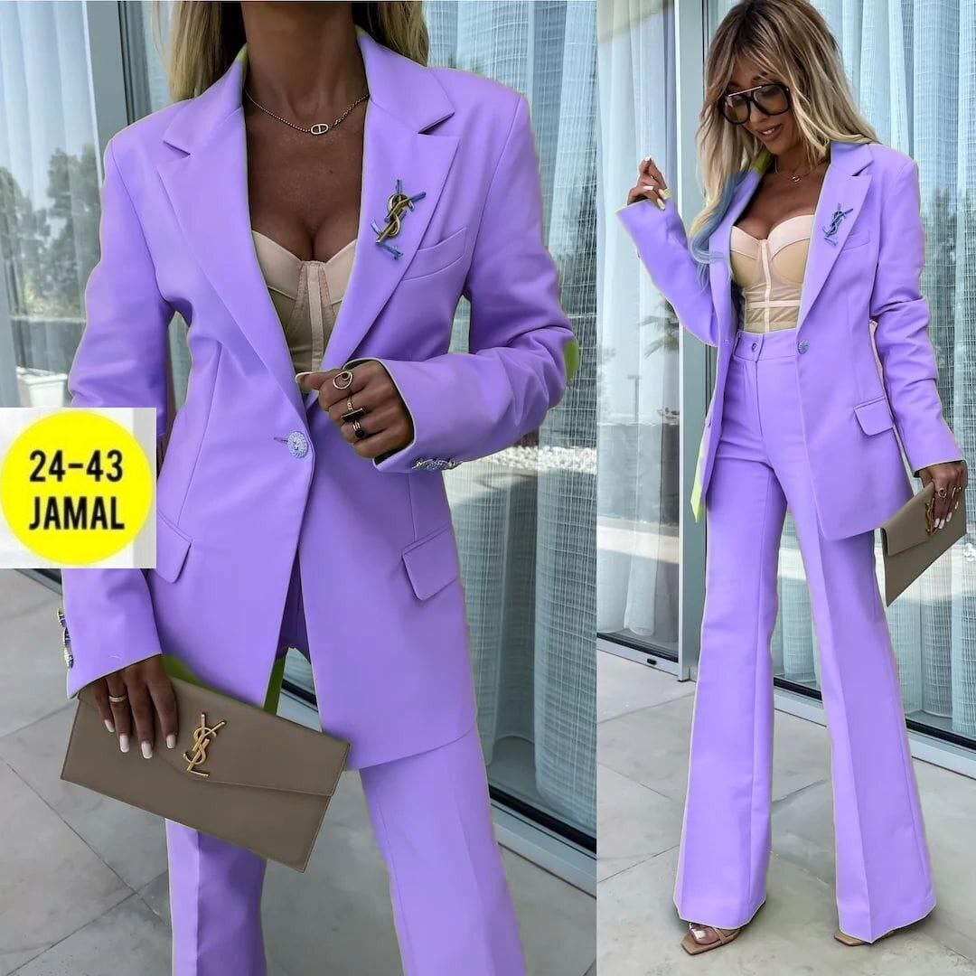 брючный костюм,брючный костюм лавандового цвета,лавандовый брючный костюм женский,женский брючный костюм,фиолетовый брючный костюм