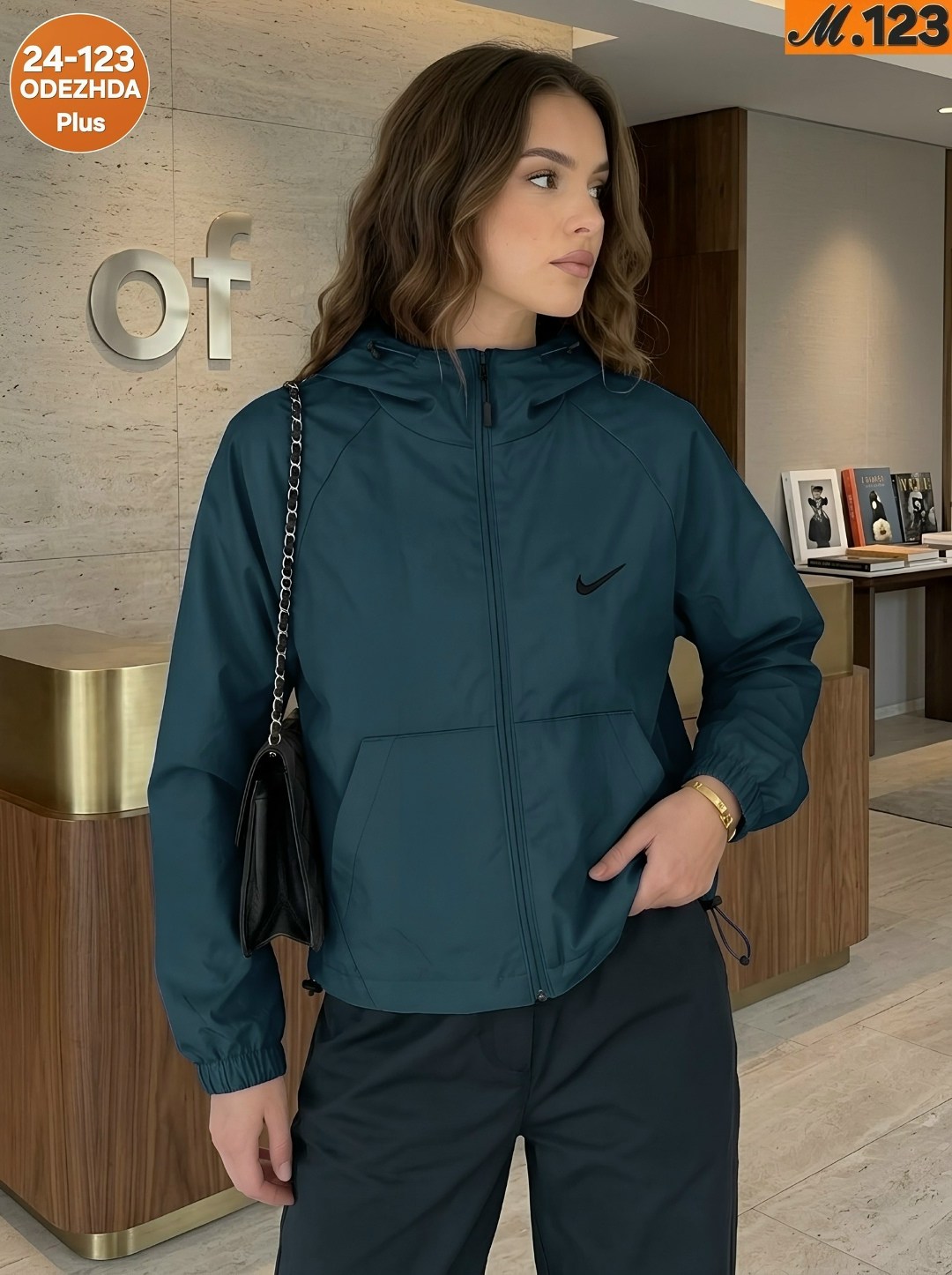 ветровка nike,ветровка куртка демисезонная,куртка на флисе,куртка с капюшоном,женская куртка